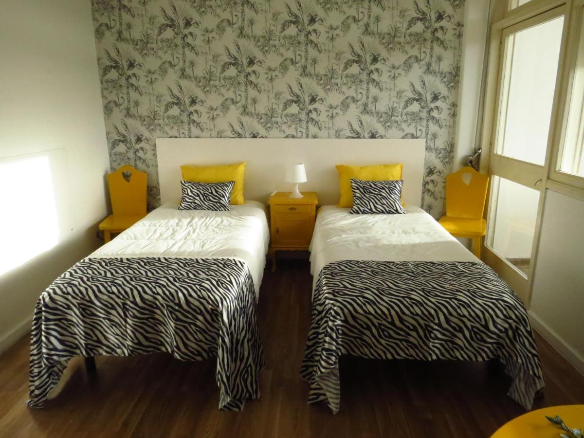 Hotel Savana House Peniche Extérieur photo