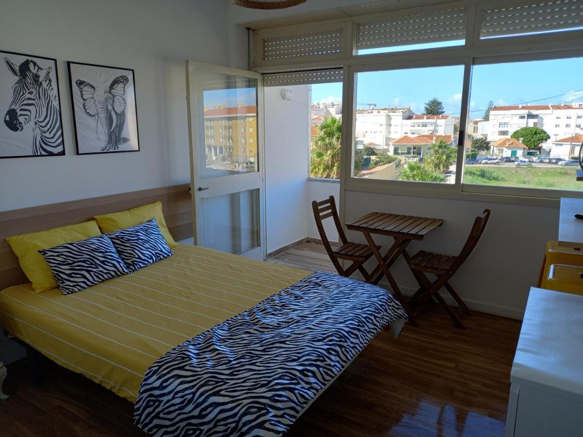 Hotel Savana House Peniche Extérieur photo