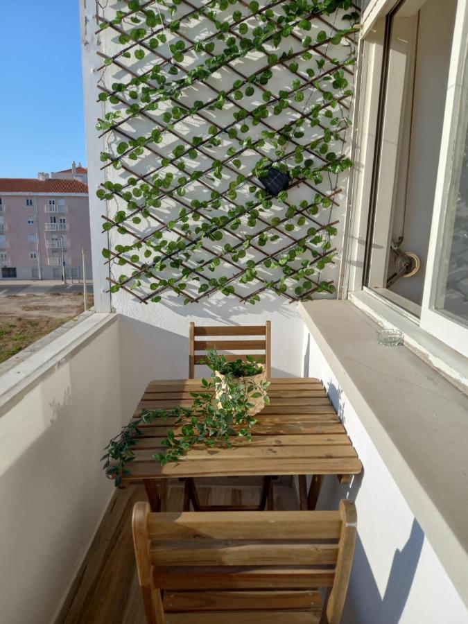 Hotel Savana House Peniche Extérieur photo